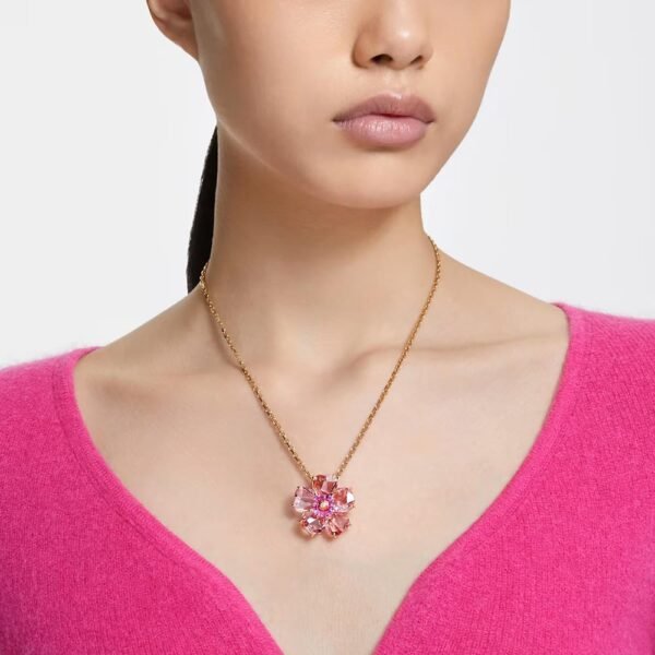 Swarovski Florere necklace Flower, Pink, Gold-tone plated 5650569 - Image 2