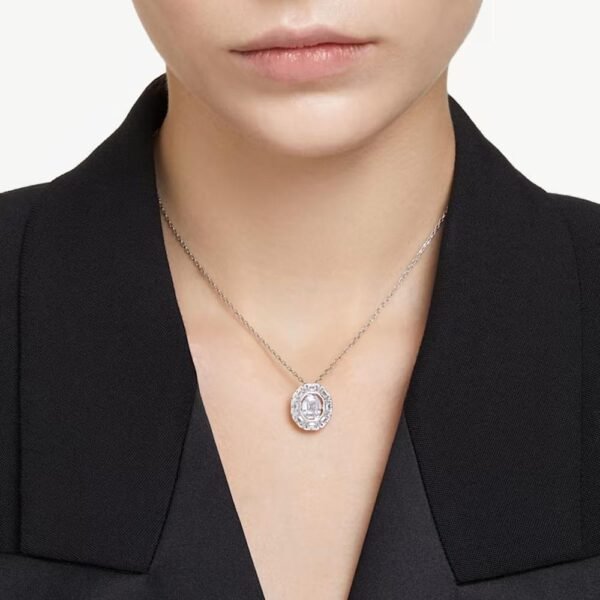 Swarovski Mesmera pendant Octagon cut, Small, White, Rhodium plated 5669915 - Image 2