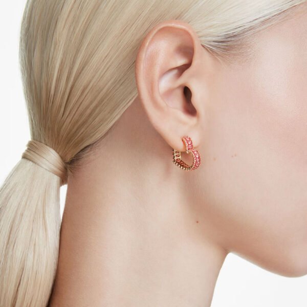 Swarovski Matrix hoop earrings, Baguette cut, Heart, Small, Pink, Gold-tone plated 5706340